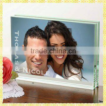 Delicate Double Sided Glass Photo Frames For Party Give Away Gifts