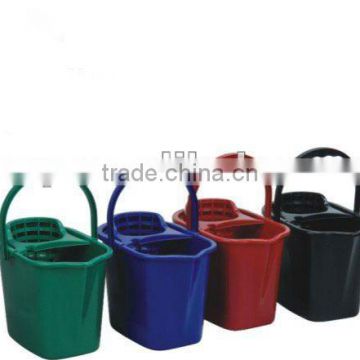 fast moving plastic mop bucket with wheel