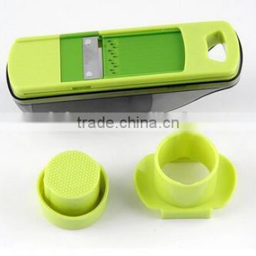 cy284 Multifunction Kitchen Vegetable Tool Plastic Garlic Press Grater with Storage for garlic ginger