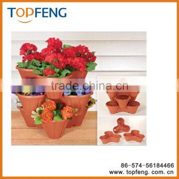 STACKABLE PLANTER SET