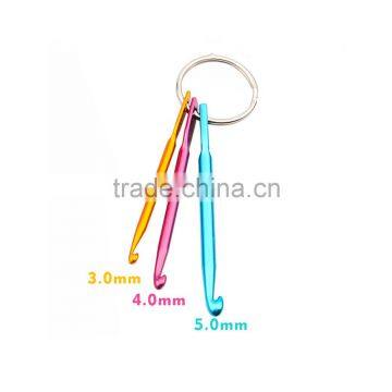 Charmkey Popular Crochet Tools 3pcs Colorful Aluminum Crochet Hook Set With Key Ring photo-2