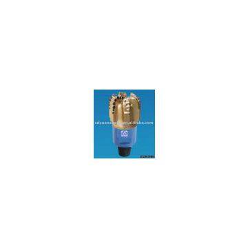 PDC drilling bit
