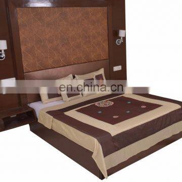 Soundarya stylish new pattern high quality poly silk embroidery bed cover set