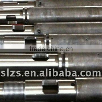 Bimetallic screw barrel for injection molding machine