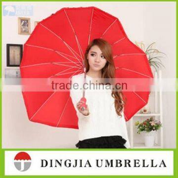 2014 new design custom made artificial heart shaped umbrella