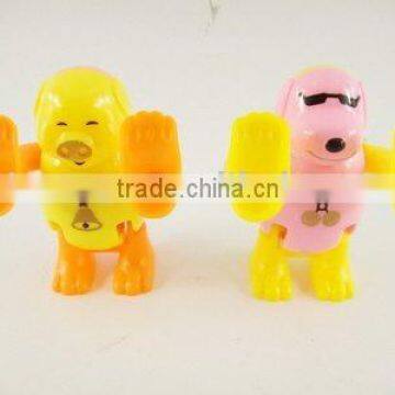 WIND UP TIPPING BUCKET ANIMAL