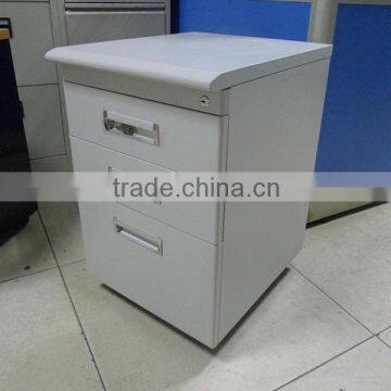 3 drawers cabinet on wheels