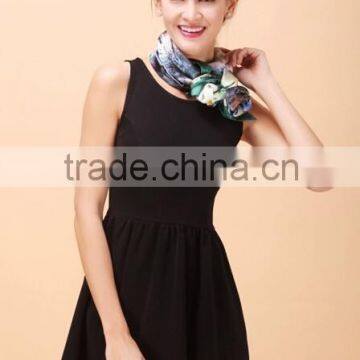 Customize 100%silk Scarves With Beautiful Abstract Printing photo-5