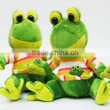 Fashional Popular Lovely Green Plush Frog Animal Toy With Heart Pillow for Valentine Festival photo-4