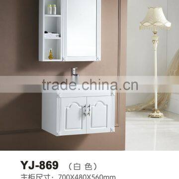 Classic white color solid wood material cheap price Italian bathroom vanity