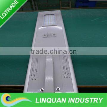 30W SOLAR POWERED LED STREET LIGHT