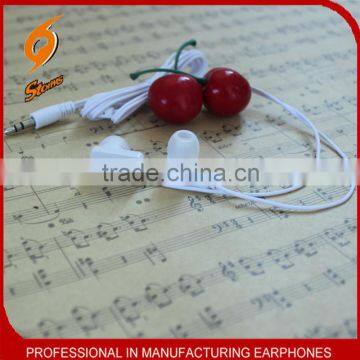 wired disposal chewing gum shape earbuds novelity products with comfortable silicon