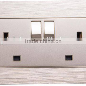 The Safety and Top Hot Selling 2 Gang BS Standard uk Wall Socket photo-4