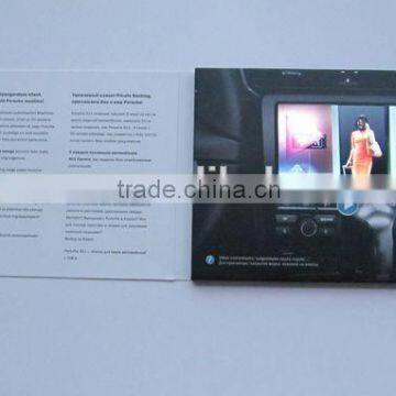Hot sale 7 inch 1080p video playing lcd wearable business badge for advertising