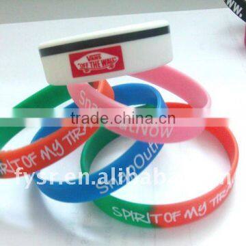 Promotional silicone bracelet