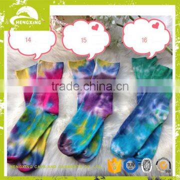 Christmas Socks Wholesale Marijuana Weed Leaf Colored Man Women Cotton Long Sports Socks in Stock photo-5