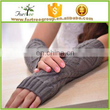 long sleeve winter gloves