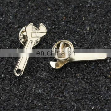 zinc alloy mini tool wrench lapel pin badge