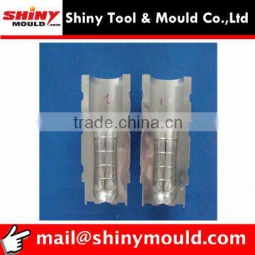 PET beverage bottle blowing mould