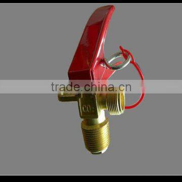 Extinguisher valve