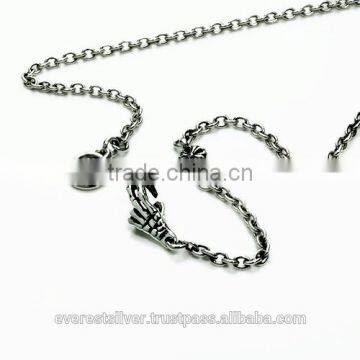 Factory Price Skull Hand Necklace Silver 925 Chain