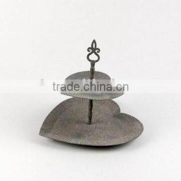 100037F- 2 Tiers Heart-Shaped Metal Holder