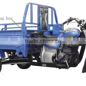 Water-cooling Egnine of Tricycle