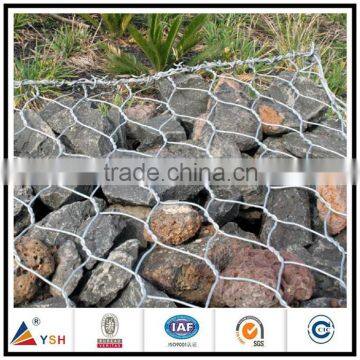 Curved welded gabion basket