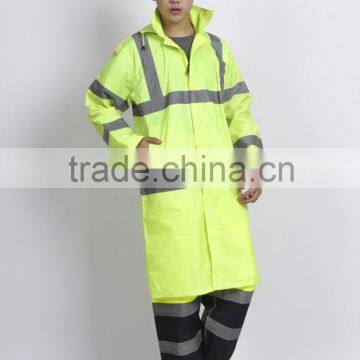 Factory price sale reflective polyester pvc raincoat for police