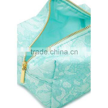 Newest Fashionable Lace Material Promotional Cheap Custom Cosmetic Bag GW730 photo-5