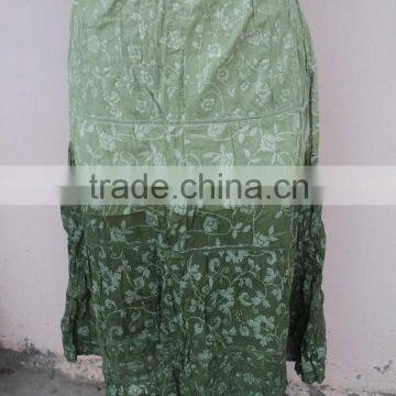 Green color full length 2015 cotton dancing wear skirts / Screen printed design pattern tie & dye skirts