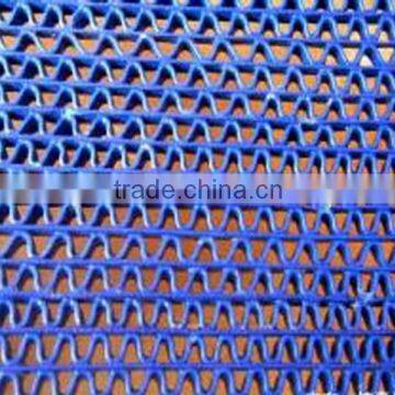 The PVC floor mat of cheap and is not encrypted
