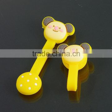 cartoon cord holder