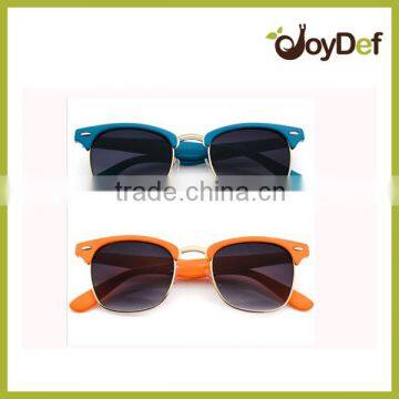 The promotional stylish design metal frame UV outdoor unisex sunglasses