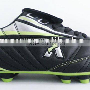 outdoor soccer shoes for men