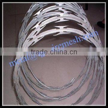 high quality razor wire / CBT-65 BTO-22 razor barbed wire / razor wire factory