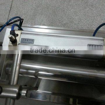 China Guangzhou GMP Standard Cosmetic Cream Filling Machine With Hopper photo-5