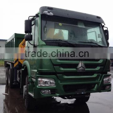 Sinotruk Cargo truck with crane brand HOWO 6*4 loading 30T