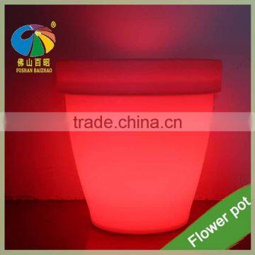 LED Garden Plant Planter Flower Pot for Swimming Pool Village Wedding Decoration photo-4
