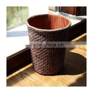 Linyi hotsale wicker trash can baskets with handle from manufacturer