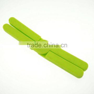 16063 Foldable Non-Stick Heat Resistant Silicone Mat , Silicone Baking Holder photo-4