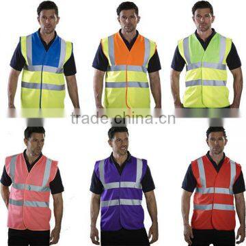 High Visibility Reflective Safety Vest With Custom Logo in Stocks photo-2