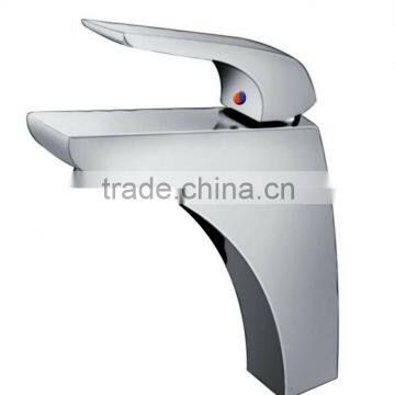Sanitary Ware Faucet Zinc Alloy Handle Washbasin Hot And Cold Water Faucet KL-2016