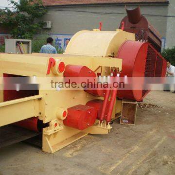 Wood sawdust making machine