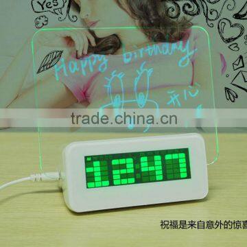 novel smart night light clock with memo board with USB HUB