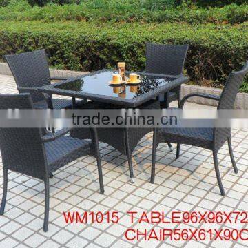 outdoor cafe furniture