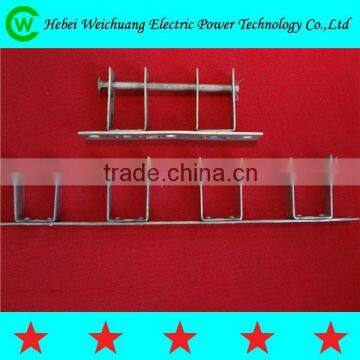 High Quality Hot Dip Galvanized Insulator D Iron / Bracket for Electric Power Accessories / Cable Fitting