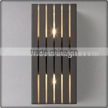 UL CUL Listed Simple Boxed Restaurant Sconces From Metal And Glass W30091