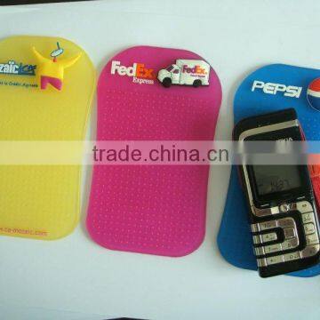 fashion car protective silicone mobile anti-slip mat