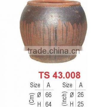 Vietnam outdoor rustic pot